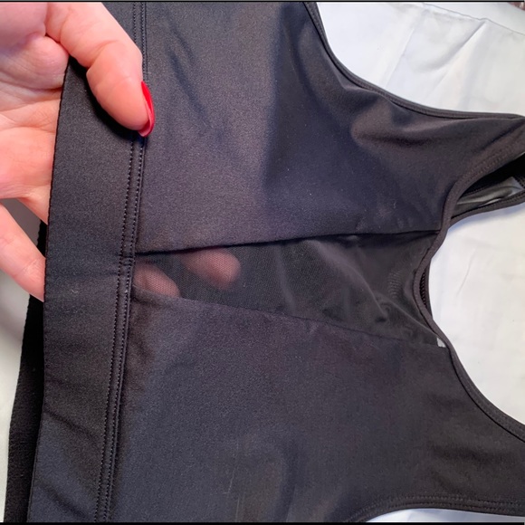 VSX Mesh Sports Bra - Picture 5 of 6
